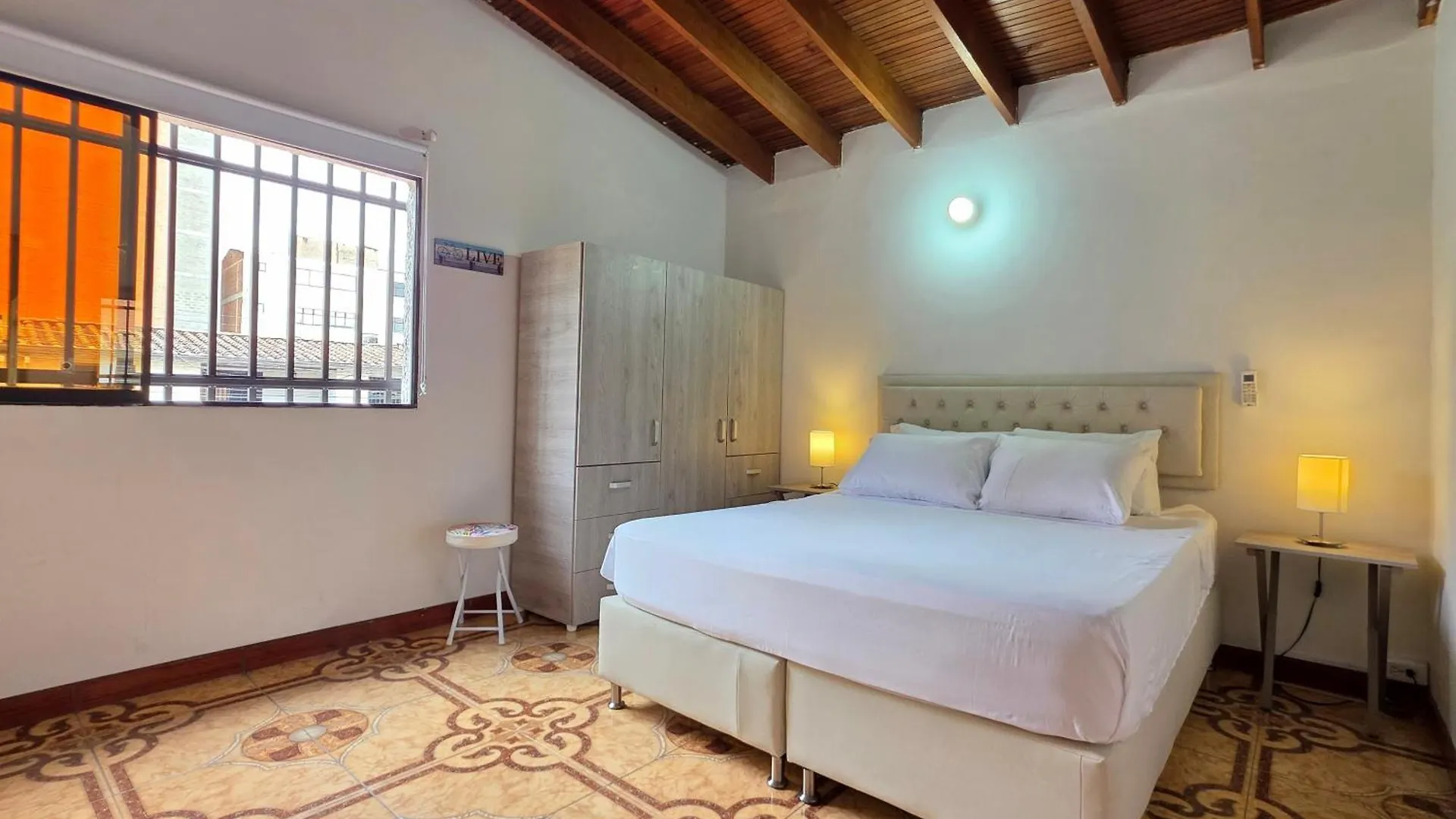 5Starhomes - Casa Privada Cerca Al Estadio Y La 70 Medellin