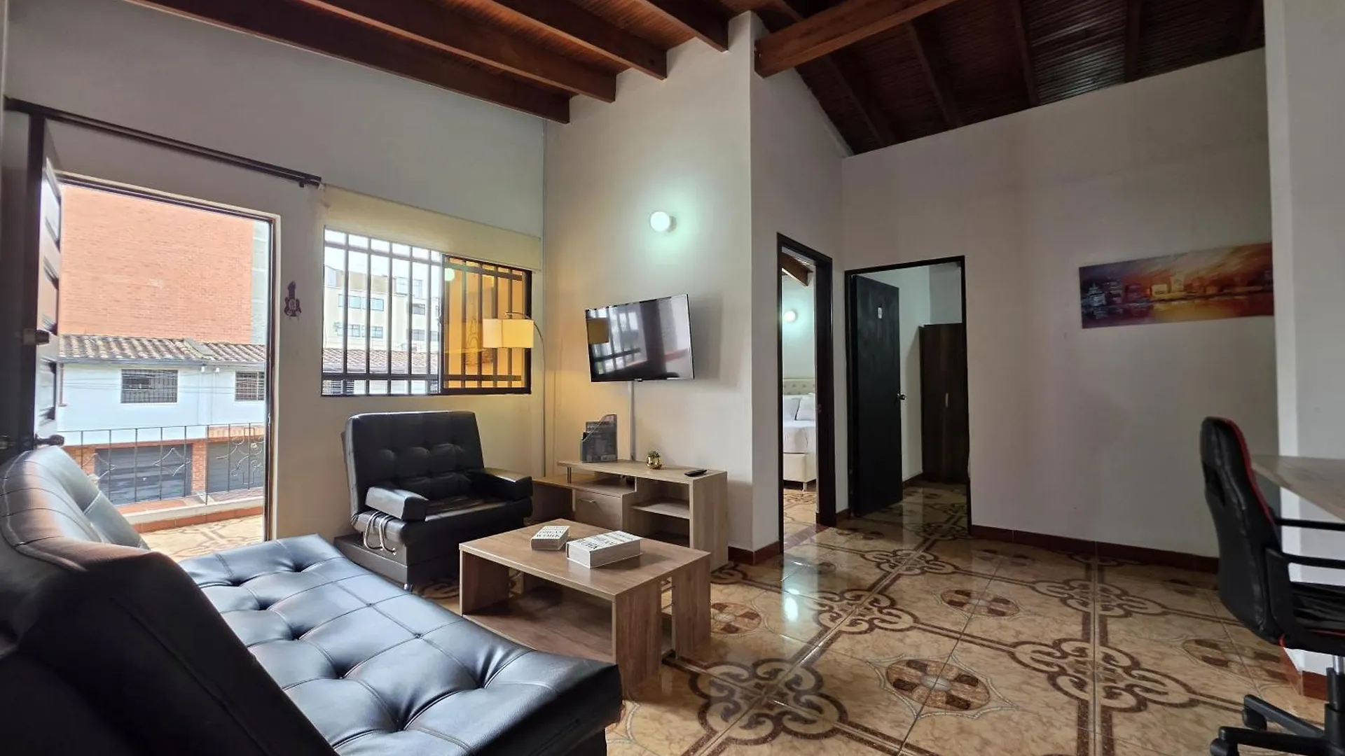 5Starhomes - Casa Privada Cerca Al Estadio Y La 70 Medellin